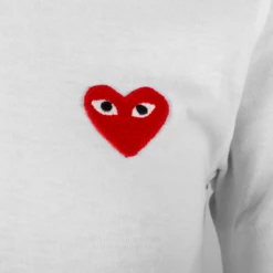 Comme Des Garçons PLAY T243 Half Camouflage Red Heart T-Shirt White - Kids -Hervia Shop hervia.com comme des gar ons play t243 half camouflage red heart t shirt white 1570197939PLAY 23.2