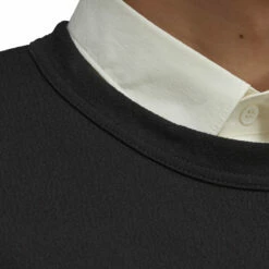 Y-3 Crep Jersey T-Shirt In Black - Men's Designer T-Shirt -Hervia Shop hervia.com h63020 crepe sj ss tee col. black 1690883216H63020 9 APPAREL On Model Detail View 2 white