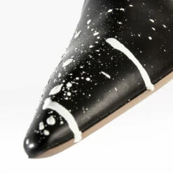 Maison Margiela Paint Splatter Leather Loafers In Black - Kids -Hervia Shop hervia.com maison margiela paint splatter leather loafers 1576086972MM POINT PAINT HEEL 0000 Layer 6
