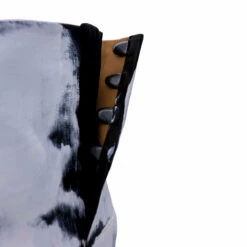 Maison Margiela Tabi Painted Leather Ankle Boots in Black/White - Kids -Hervia Shop hervia.com maison margiela tabi painted leather ankle boots 1657873643paintboot5