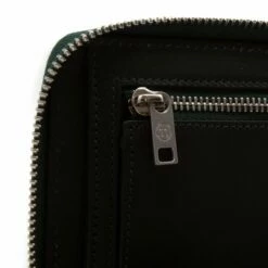 Maison Margiela Dark Green Grain Leather Zip-Around Wallet for Men -Hervia Shop hervia.com s55ui0197 p0399 t7170 forest wallets 1631195467image 439.5