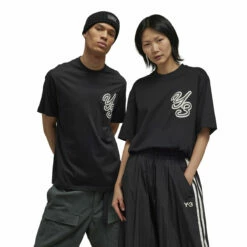 Y-3 Graphic Short Sleeve Tee In Black | Men's Designer T-Shirts -Hervia Shop hervia.com y 3 graphic short sleeve tee 1696325647IT7521 12 APPAREL On Model Standard Unisex Pair Shot white